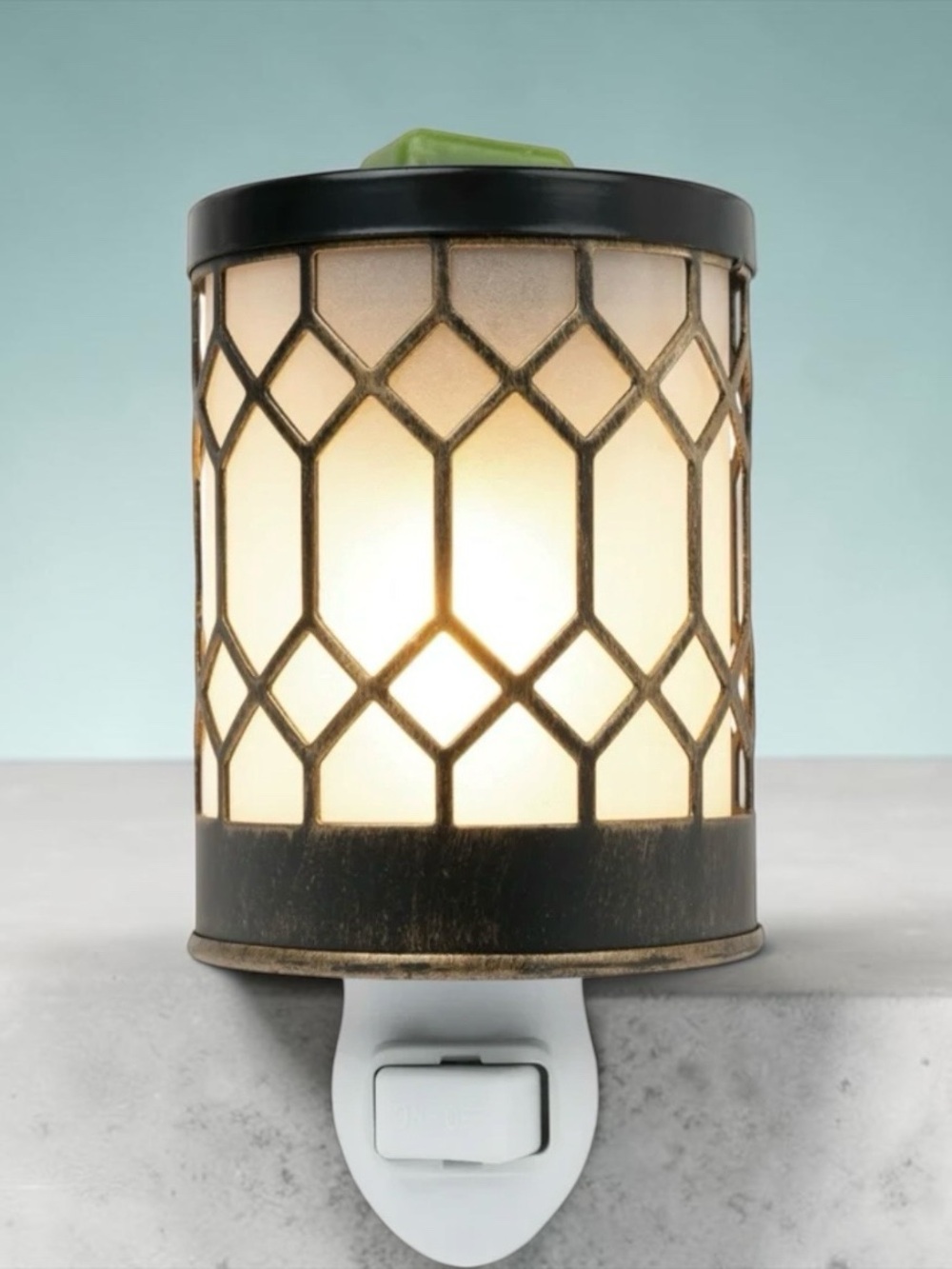 Scentsationals Bronze Lantern Fragrance Accent Warmer Night Light NIB Wax Melt